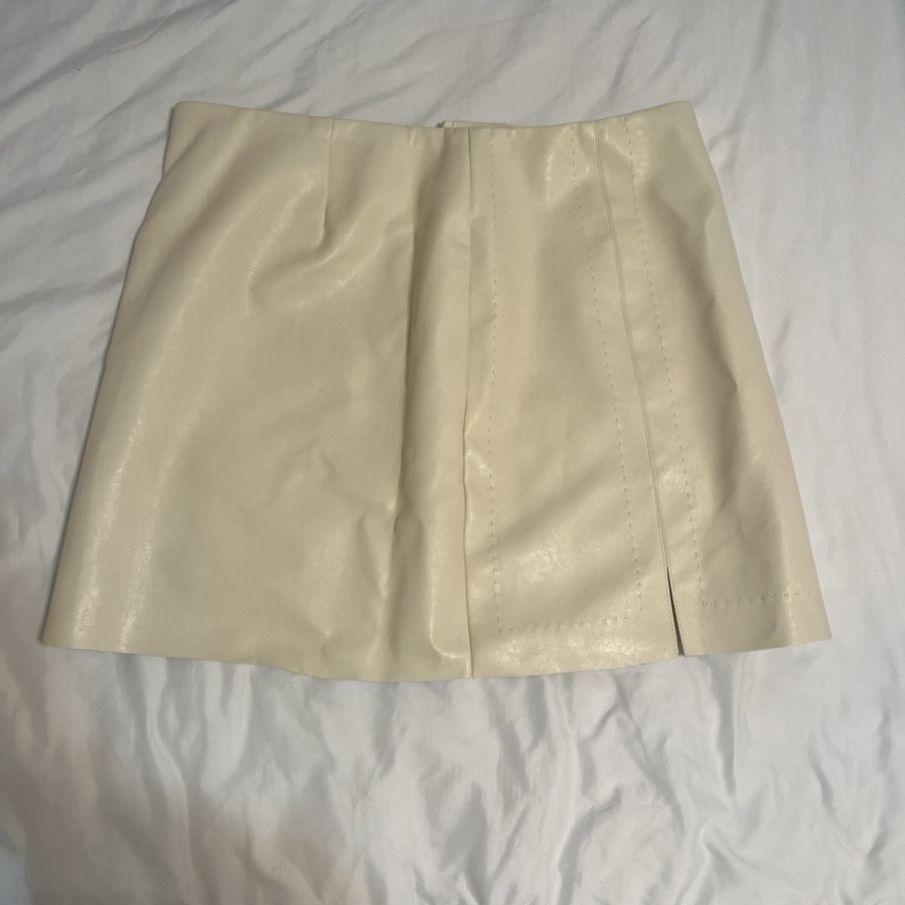 Francesca’s skirt new with tags-leather material